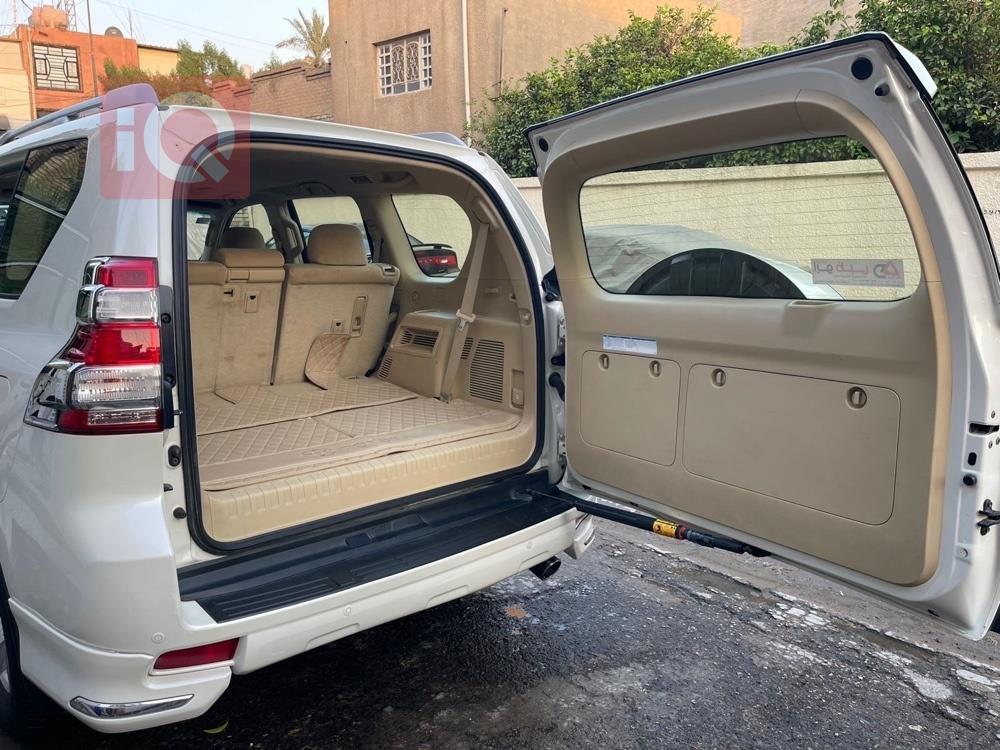 تويوتا لاندكروزر برادو